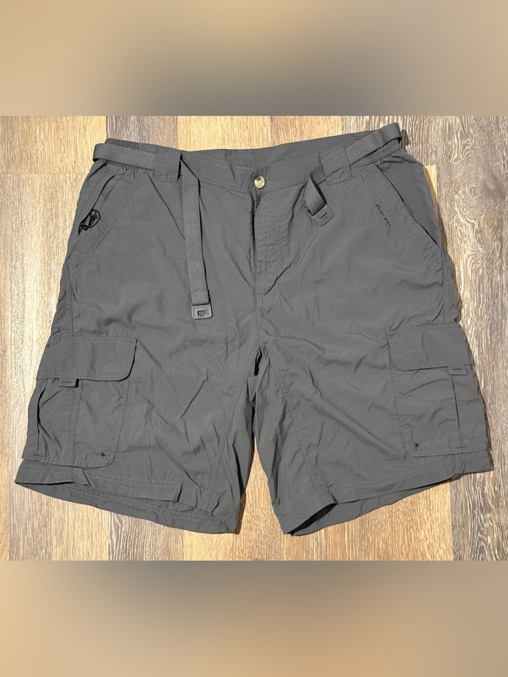 Columbia Men's Charcoal Cargo Shorts with Integrated Webbing Belt